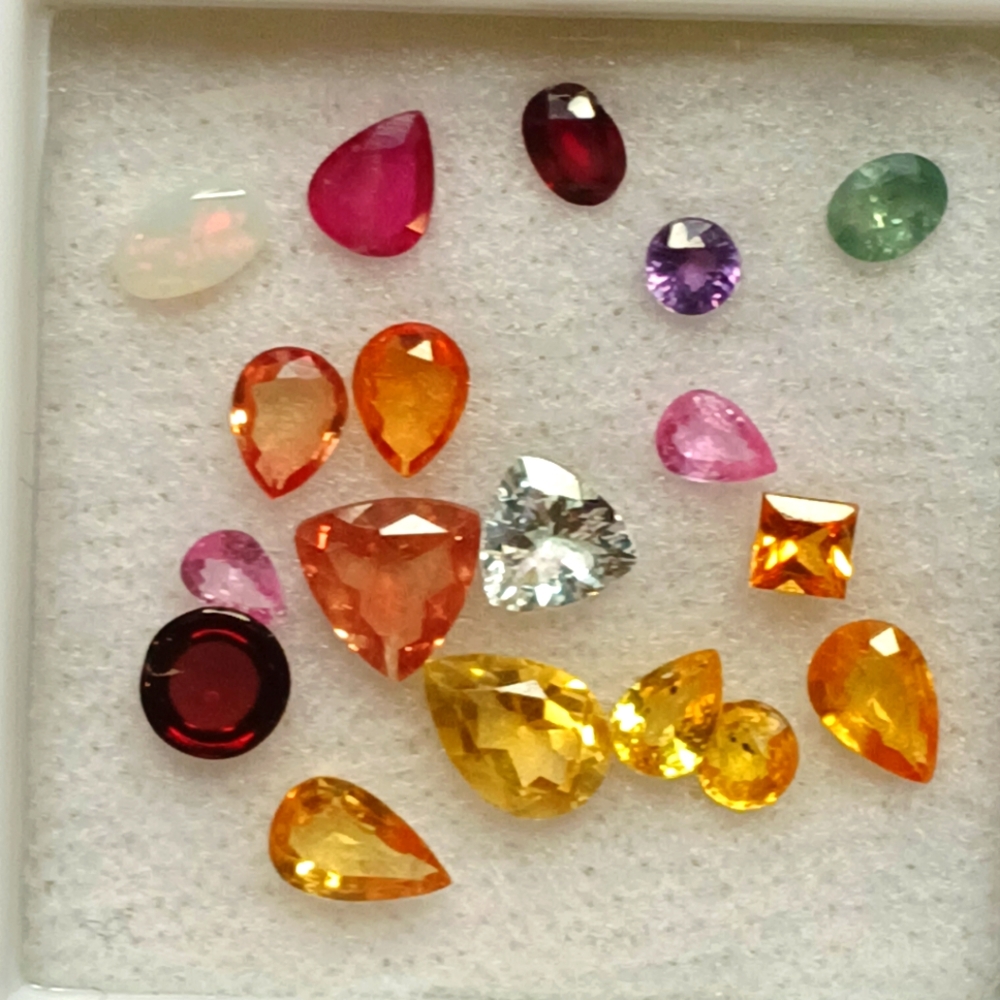 Multi-Color Gemstone Set 3-6mm